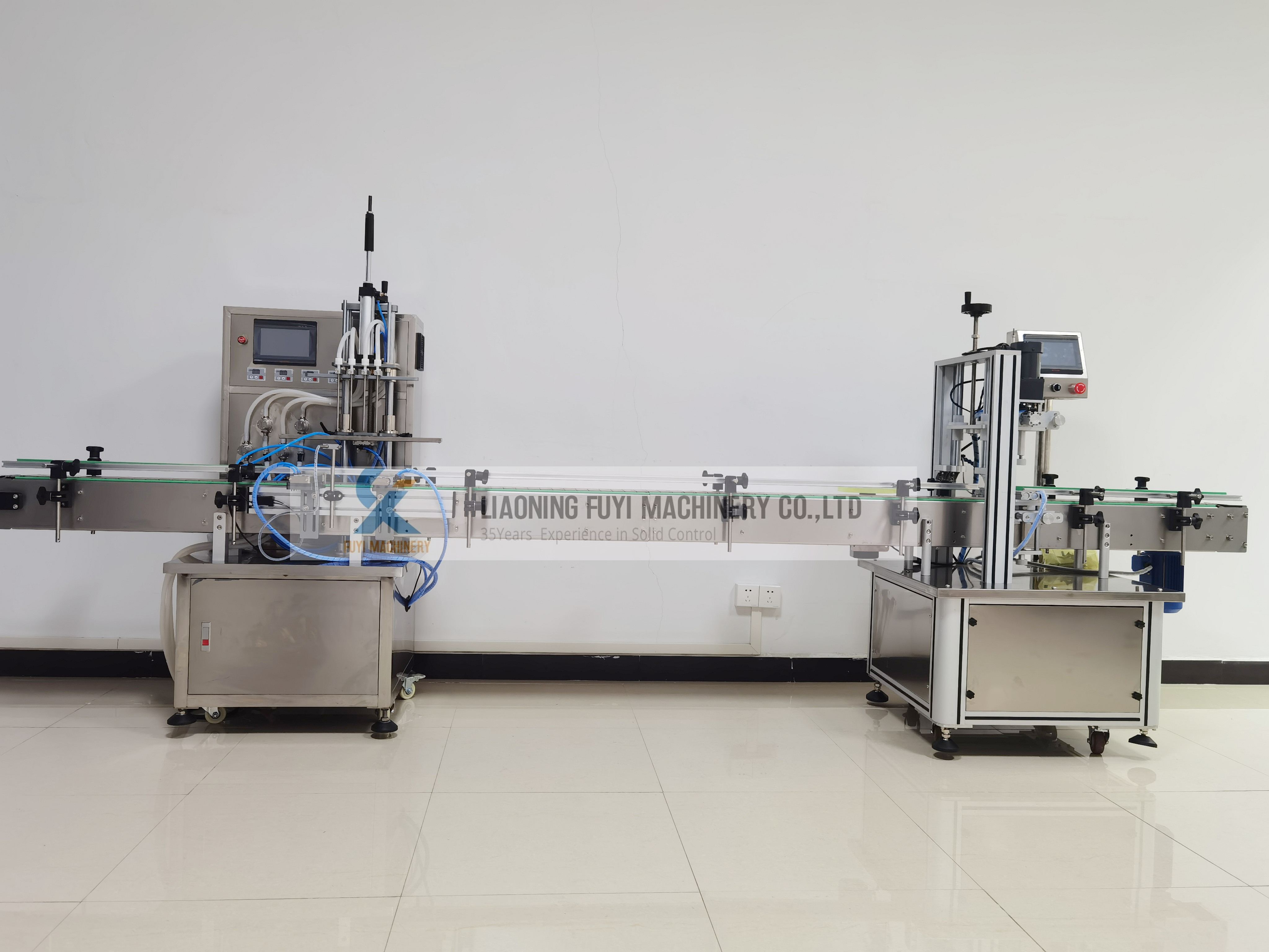 liquid bottle filling line